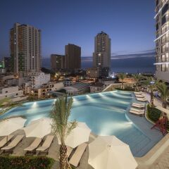 Отель Vinpearl Condotel Empire Nha Trang Вьетнам, Нячанг - отзывы, цены и фото номеров - забронировать отель Vinpearl Condotel Empire Nha Trang онлайн бассейн фото 3