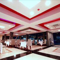 Отель Tivoli Garden Ikoyi Waterfront интерьер отеля