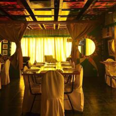 Отель Ponce Suites Gallery Hotel Филиппины, Давао - отзывы, цены и фото номеров - забронировать отель Ponce Suites Gallery Hotel онлайн питание фото 2