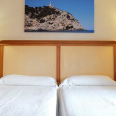 Hotel Morón комната для гостей