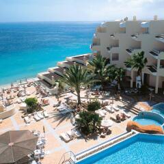 Отель Riu Palace Jandia Испания, Морро Жабле - отзывы, цены и фото номеров - забронировать отель Riu Palace Jandia онлайн пляж