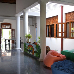 Hostel First Colombo Airport сауна