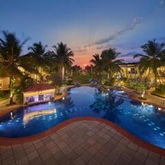 Отель Royal Orchid Beach Resort & Spa Индия, Гоа - отзывы, цены и фото номеров - забронировать отель Royal Orchid Beach Resort & Spa онлайн бассейн фото 2