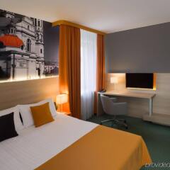 Отель MDM Hotel Warsaw Польша, Варшава - 12 отзывов об отеле, цены и фото номеров - забронировать отель MDM Hotel Warsaw онлайн комната для гостей фото 5