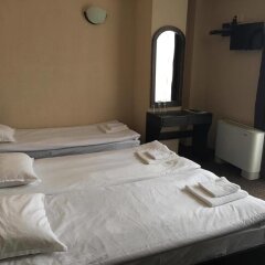 Hotel Opalchenets Казанлак сейф в номере