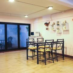 Отель Errday Guest House Бангкок питание