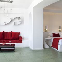 Отель Avant Garde Suites Греция, Остров Санторини - отзывы, цены и фото номеров - забронировать отель Avant Garde Suites онлайн комната для гостей фото 2