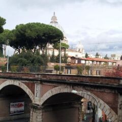 Pope's Bridge in Rome, Italy from 105$, photos, reviews - zenhotels.com photo 6