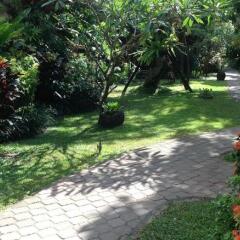 Отель Matahari Bungalow фото 7