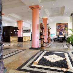 Отель Le Meridien Ogeyi Place интерьер отеля