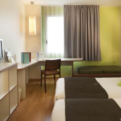Hotel Campanile BARCELONA SUD - Cornella комната для гостей фото 3