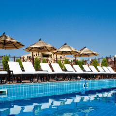 Grand Hotel Yerevan бассейн