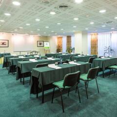 Отель Holiday Inn Lisbon