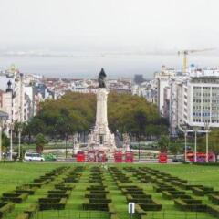 Отель At Ease Inn - Residence фото 6