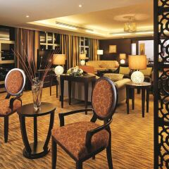 Anwar Al Madinah Movenpick Hotel гостиничный бар
