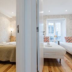 Апартаменты Liberty Patio Two-Bedroom Apartment w/ Patio - by LU Holidays комната для гостей фото 4