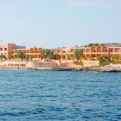 Comino Hotel Комино пляж