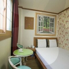 Отель Goodstay Montblanc балкон