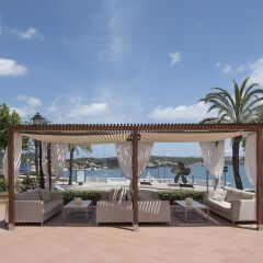 Hotel Port Mahon гостиничный бар