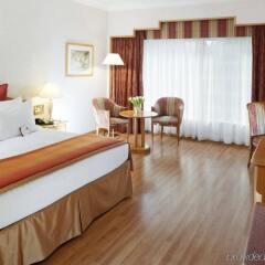 Отель Crowne Plaza Abu Dhabi ОАЭ, Абу-Даби - отзывы, цены и фото номеров - забронировать отель Crowne Plaza Abu Dhabi онлайн комната для гостей фото 4