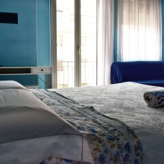 Отель B&B Thanit комната для гостей фото 3