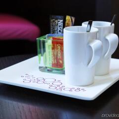 Отель Holiday Inn Paris Saint Germain des Prés Франция, Париж - отзывы, цены и фото номеров - забронировать отель Holiday Inn Paris Saint Germain des Prés онлайн удобства в номере фото 2