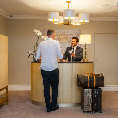 The Charm Brighton Boutique Hotel and Spa интерьер отеля фото 3