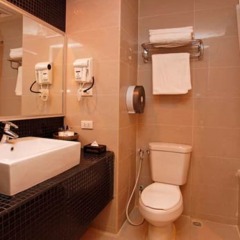 Pattaya Loft Hotel ванная