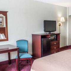 Отель Quality Inn & Conference Center Franklin удобства в номере