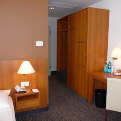 relexa Hotel Airport Düsseldorf - Ratingen удобства в номере