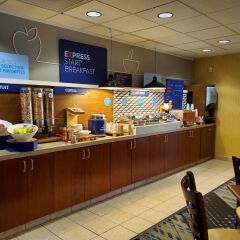 Отель Holiday Inn Express & Suites Gahanna/Columbus Airport E США, Гаханна - отзывы, цены и фото номеров - забронировать отель Holiday Inn Express & Suites Gahanna/Columbus Airport E онлайн питание