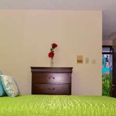 Отель Mermaid Suites at Sandcastles комната для гостей фото 4