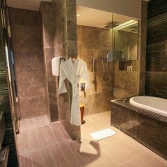 One Farrer Hotel ванная