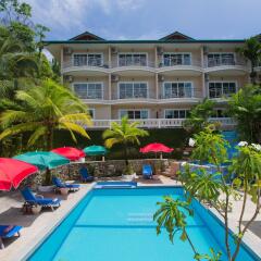 Отель Patong Rai Rum Yen Resort бассейн фото 3