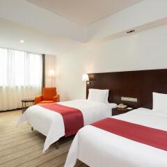 Отель Holiday Inn Vista Shanghai комната для гостей фото 5