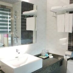 Отель Junyi Hotel Китай, Сиань - отзывы, цены и фото номеров - забронировать отель Junyi Hotel онлайн ванная
