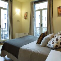 Отель Apartamentos Duque De Alba Мадрид