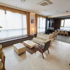 Chisun Hotel Seoul Myeongdong комната для гостей