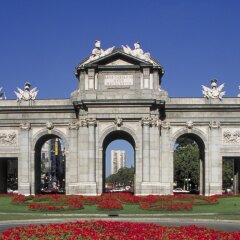 Отель Ibis Madrid Calle Alcala развлечения