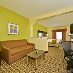 Отель Best Western Knoxville Suites - Downtown США, Ноксвиль - отзывы, цены и фото номеров - забронировать отель Best Western Knoxville Suites - Downtown онлайн удобства в номере