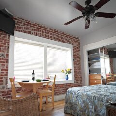 Отель Venice Beach Suites & Hotel США, Лос-Анджелес - отзывы, цены и фото номеров - забронировать отель Venice Beach Suites & Hotel онлайн комната для гостей фото 2
