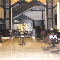 Carlton Tower Hotel Дубай