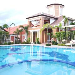 Отель Budsaba Resort & Spa бассейн
