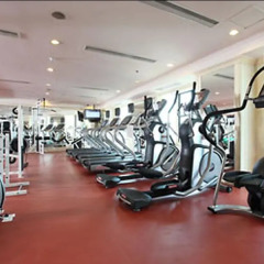 Renaissance Riverside Hotel Saigon фитнесс-зал фото 3