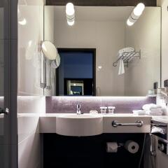 Отель Hilton Helsinki Kalastajatorppa 4* Стандартный номер с 2 отдельными кроватями фото 4