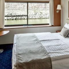 Отель OnRiver Hotels - MS Cezanne Будапешт комната для гостей