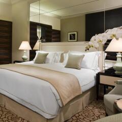 Prince de Galles, a Luxury Collection hotel, Paris комната для гостей