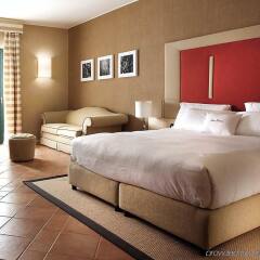 Отель Doubletree By Hilton Acaya Golf Resort Верноле комната для гостей фото 2