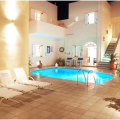 Отель Reverie Santorini Hotel Греция, Остров Санторини - отзывы, цены и фото номеров - забронировать отель Reverie Santorini Hotel онлайн бассейн