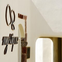 Mystique, a Luxury Collection Hotel, Santorini удобства в номере фото 2